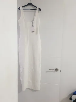 Vestido largo Bershka blanco nuevo