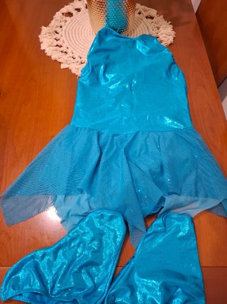 Vestido de patinaje azul brillante