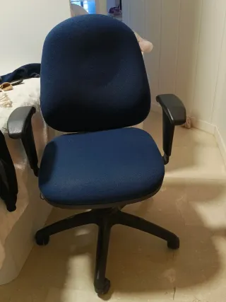 Silla de escritorio azul