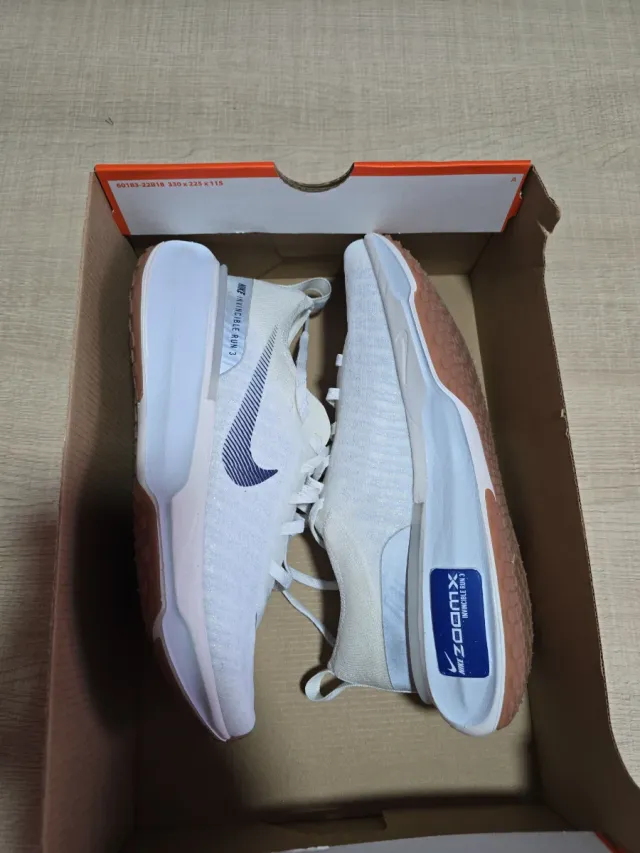 Nike ZoomX Invincible Run FK 3 Blancas