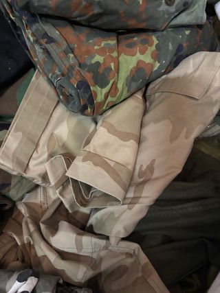 Chaquetas, pantalones Militar Camuflaje