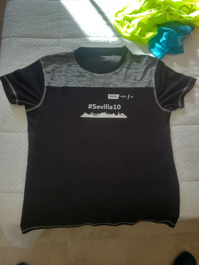 Pack 4 Camisetas Técnicas Carreras Sevilla