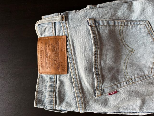 Vaqueros Levi's 511 Azul Claro