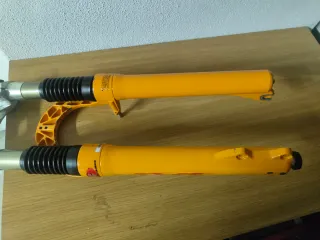 Manitou X Vert Suspensão DH