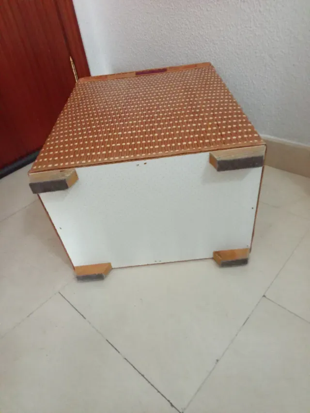 Cesto para ropa de mimbre