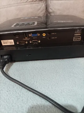 Proyector Optoma Negro