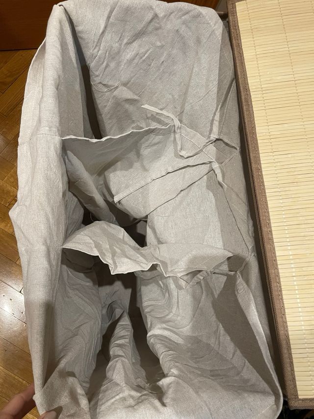 Cesto de bambú para ropa sucia