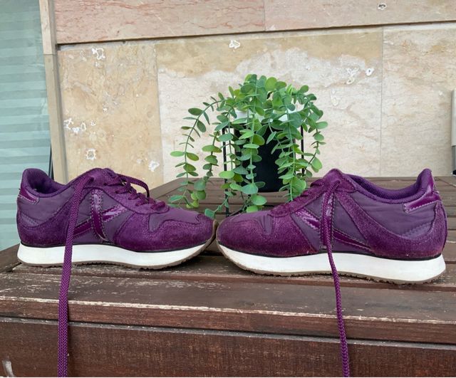 Zapatillas Munich Talla 31 Moradas