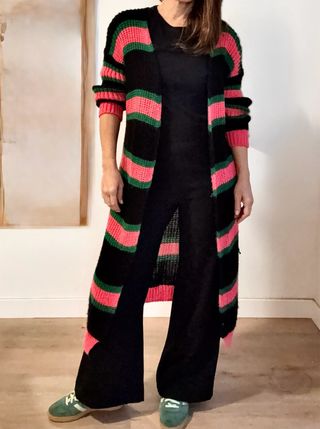 Chaqueta larga punto, rallas Rosa Negro Verde.