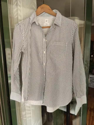 Camisa Gap rayas azul y blanca Talla M