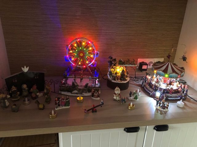 Lote adornos navidad noria, carrusel, casa