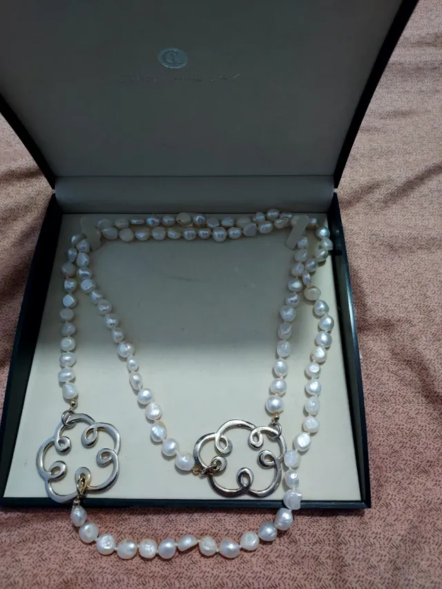 Collar Perlas Christian grey Beige Dorado