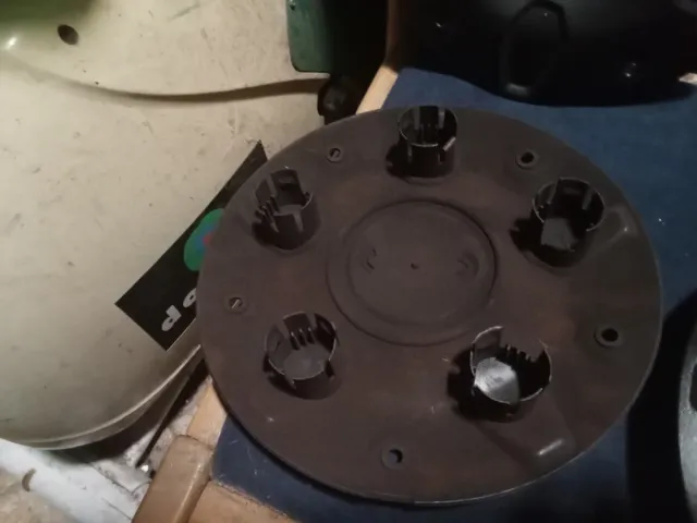 Tapacubos Ford Transit Custom (4uds)