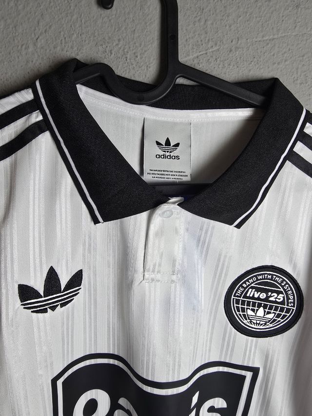 Camiseta Adidas Oasis blanca y negra S