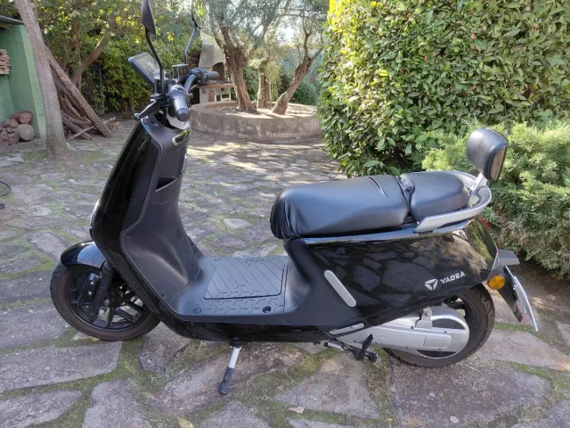 Yadea G5S - 2022 (carnet A1/16 años)