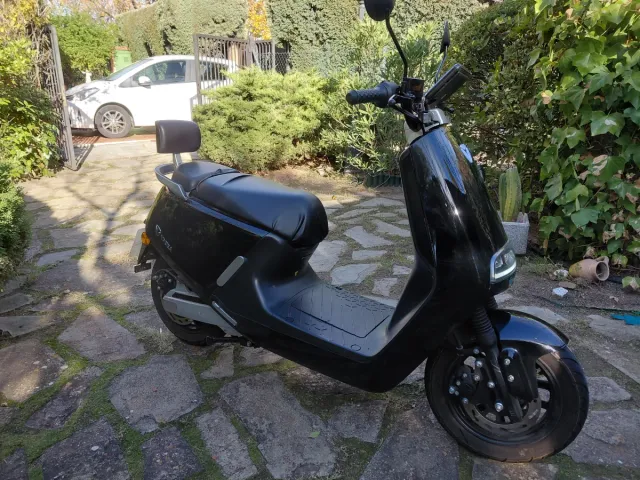 Yadea G5S - 2022 (carnet A1/16 años)