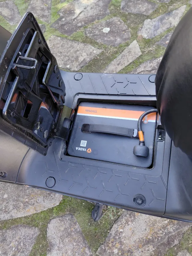 Yadea G5S - 2022 (carnet A1/16 años)