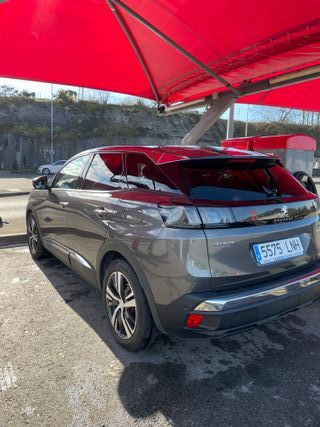 Peugeot 3008 híbrido enchufable 2021