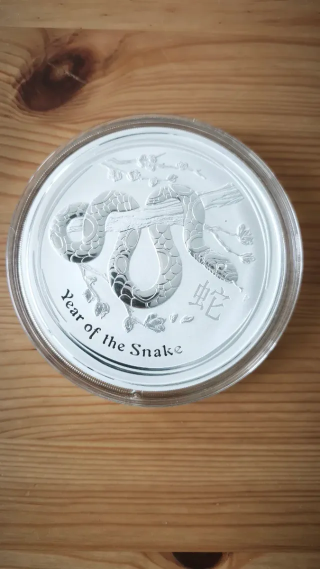 Moneda Plata 1 Kilo 999 Serpiente Lunar 2013 NUEVA