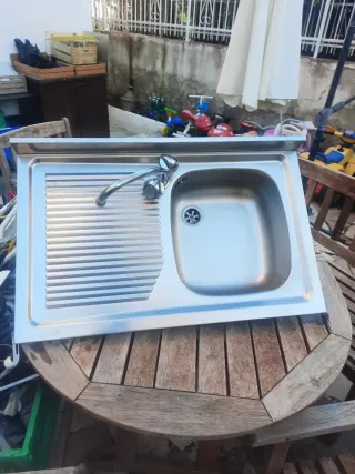 Lavello acciaio inox con rubinetto 51x81