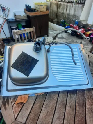 Lavello acciaio inox con rubinetto 51x81