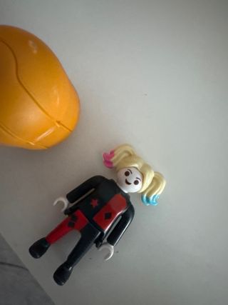Playmobil Huevo Kinder Harley Quinn