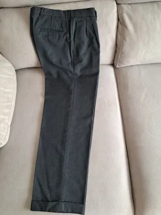 Pantalón de vestir gris caballero