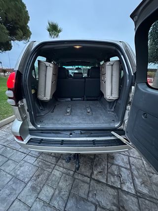 Toyota Land Cruiser 2005