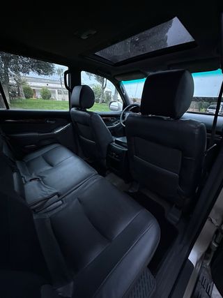 Toyota Land Cruiser 2005