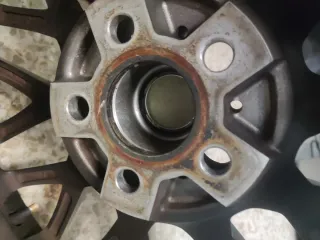 Llantas 18 5x100 con Neumáticos