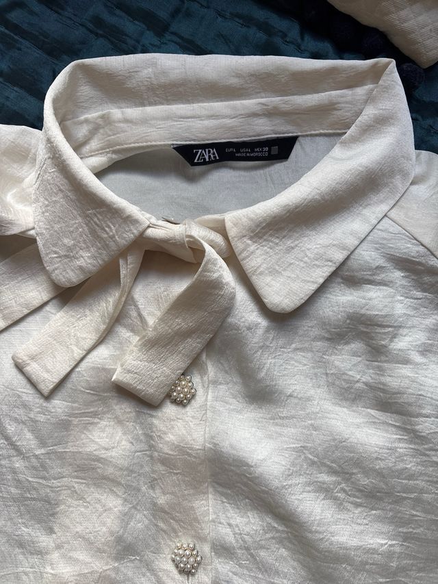 Camisa Zara Beige/Blanca con Lazada
