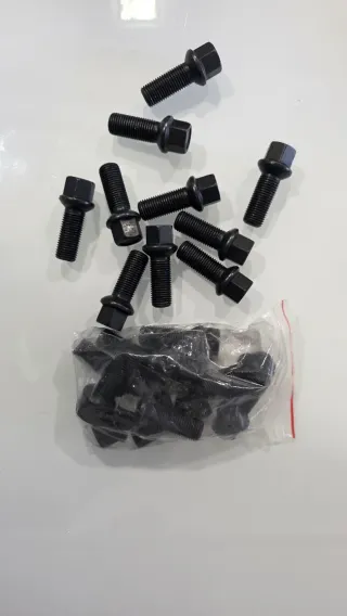 Tornillos cónicos para coche ruedas