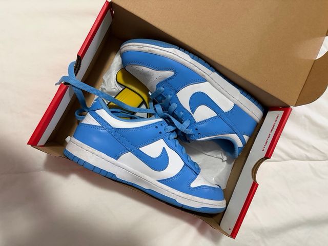 Zapatillas Nike Azules y Blancas