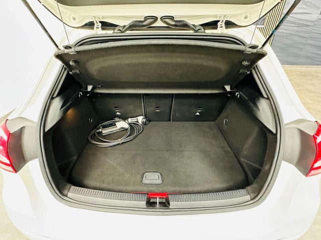 MERCEDES-BENZ Clase A A 250 e