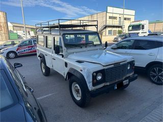 Land Rover Defender 2002