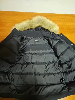 Chaqueta niño impermeable Zara T6-7