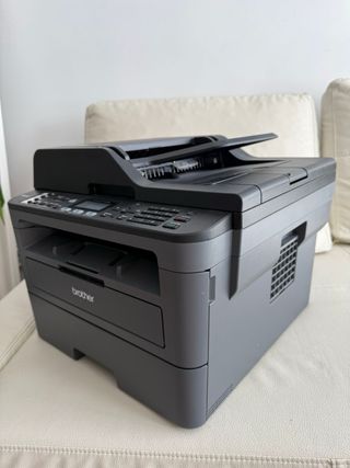 Impresora láser Brother 4 funciones (WiFi) L2710DW