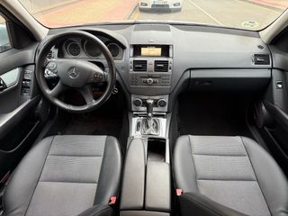 Mercedes-Benz Clase C 2011