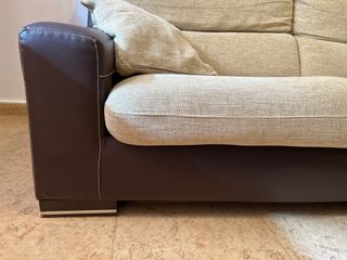 Sofá 3 plazas polipiel y tela beige