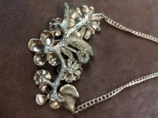Collana donna fiori dorati e strass
