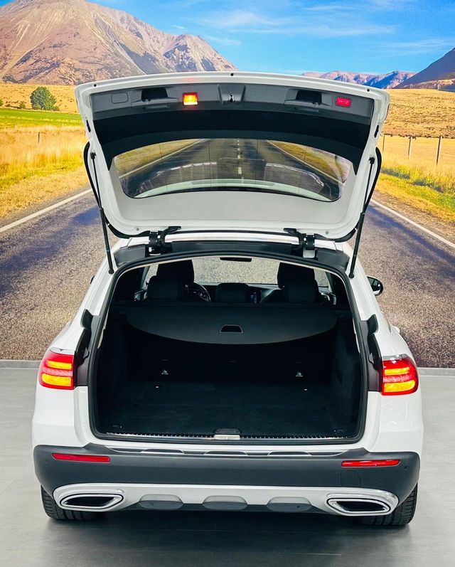 MERCEDES-BENZ Clase E E 220 d 4MATIC AllTerrain Estate