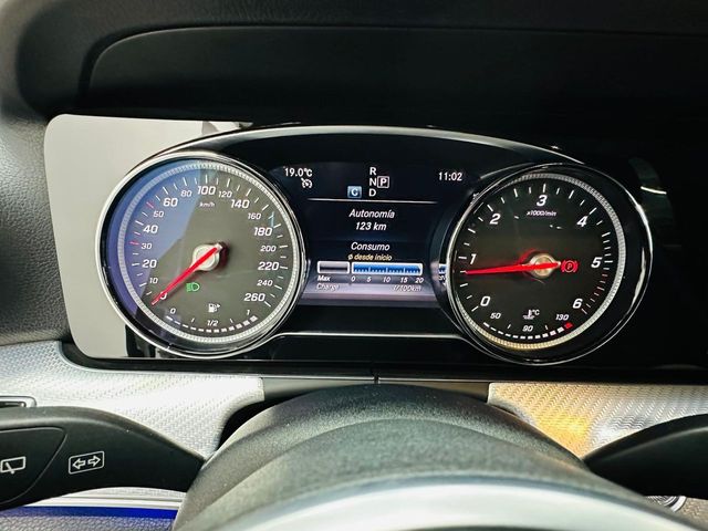 MERCEDES-BENZ Clase E E 220 d 4MATIC AllTerrain Estate