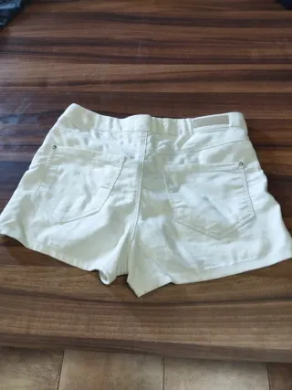 Pantalón corto blanco