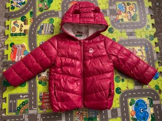 Piumino Benetton bimba fucsia con cappuccio