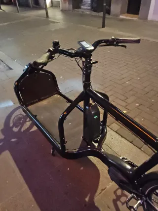 ■ Bullitt Larry & Harry motor Shimano ■