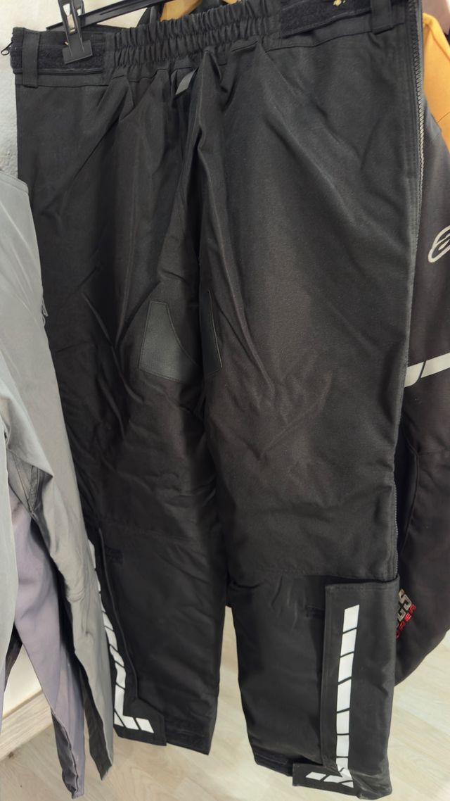 Pantalones de moto