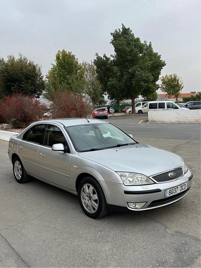 FORD MONDEO GHIA 2.0 TDCi 130CV
