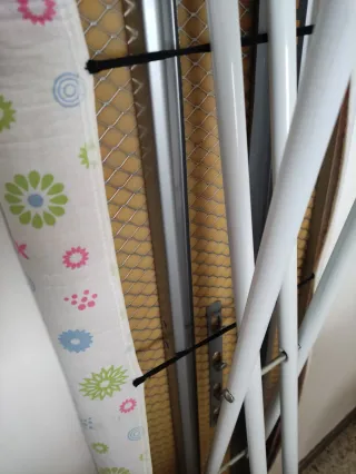 Tabla de planchar con estampado floral