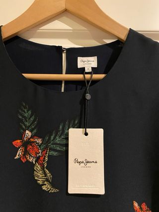 Vestido Pepe Jeans floral negro talla M