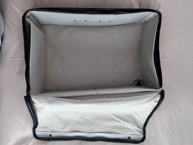 Maleta de mano vintage cuadros